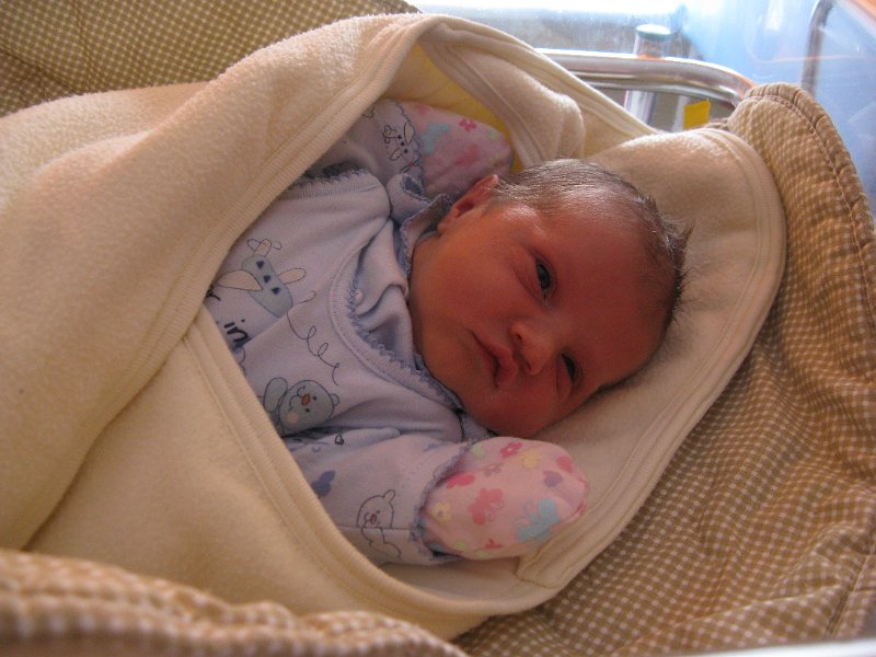 IMG_3045.JPG - Adaś się chyba wyspał . . .