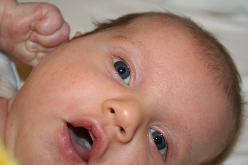 IMG_4652.JPG - Bezzębny uśmiech Adasia