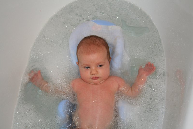 IMG_4765.JPG - Kąpiemy się w dużej wannie